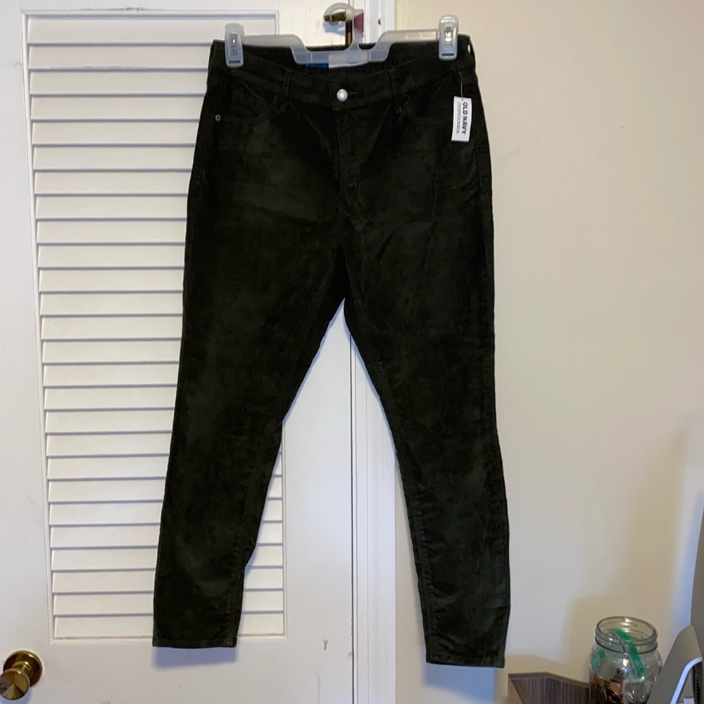 Old navy woman’s high rise rockstar super skinny corduroy pants